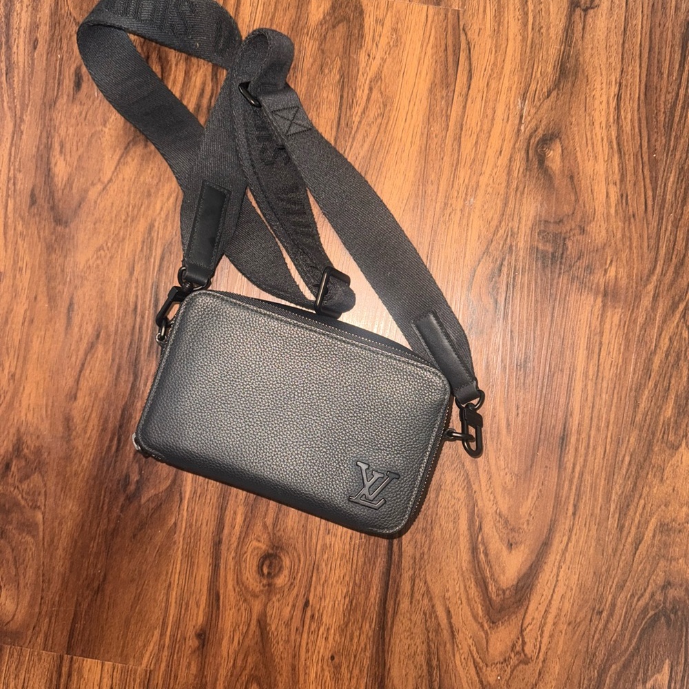 Louis Vuitton Black Belt Bag